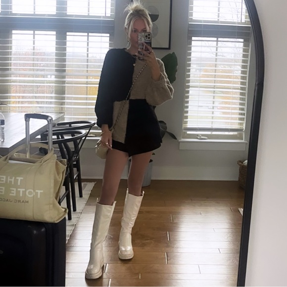 Colorblock Sweater - Picture 1 of 2